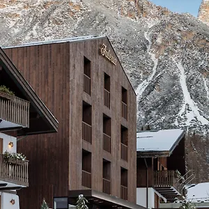 Faloria Mountain Otel